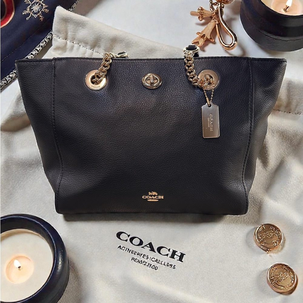 COACH 57107 Turnlock Chain Pebbled Black Leather Tote Shoulder Bag